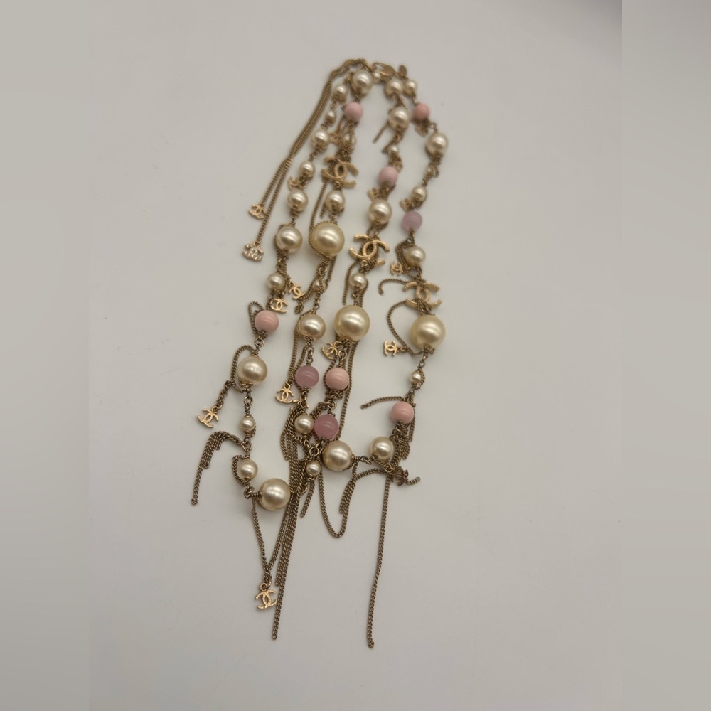 Chanel 100% Authentic Pearl 3 Large CC Long Necklace Silver Pink Tone 20 Inch - Picture 5 of 11